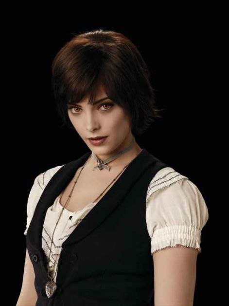eclipse-promo-hq-the-cullens-11946213-540-720.jpg